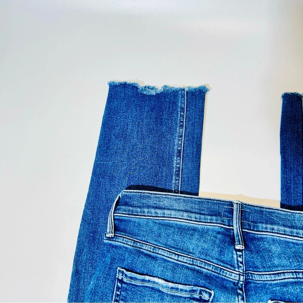 MOTHER jeans The Mid Rise Dazzler Ankle Fray jeans distressed women size 27 - Picture 9 of 11